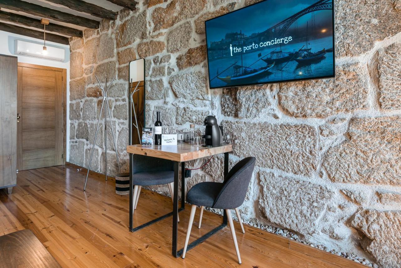 Guestready - Castlerock Pub & Hotel Porto Exterior photo